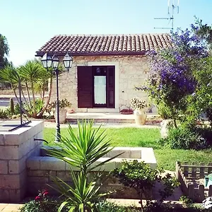 https://bb-villa-giusy.sicilyhotelsitaly.net